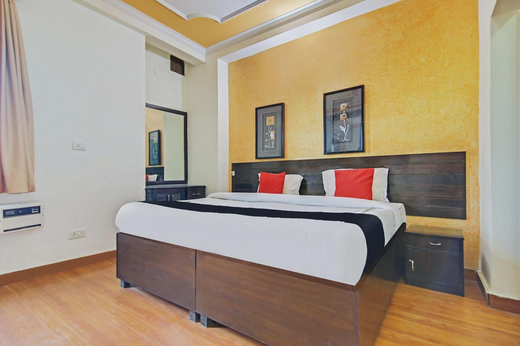 Capital O Tipsyy Near Aravali Biodiversity Park Gurgaon Exterior foto